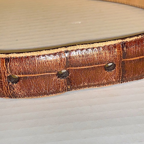 Brighton Women Size Small Brown Five Holes Adjustable Croc Style Gold Metal Belt - Picture 5 of 8